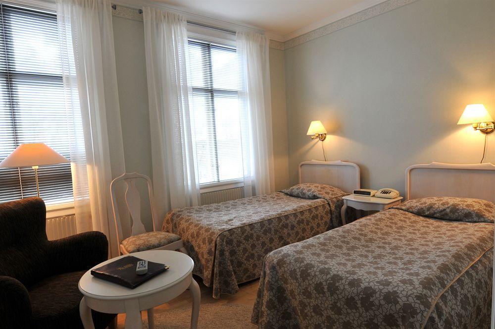 קירונה Hotel Vinterpalatset מראה חיצוני תמונה